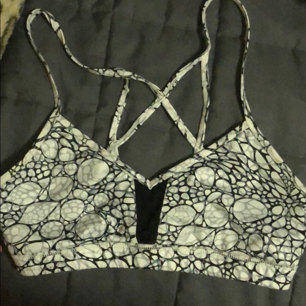 ALO sports bra
